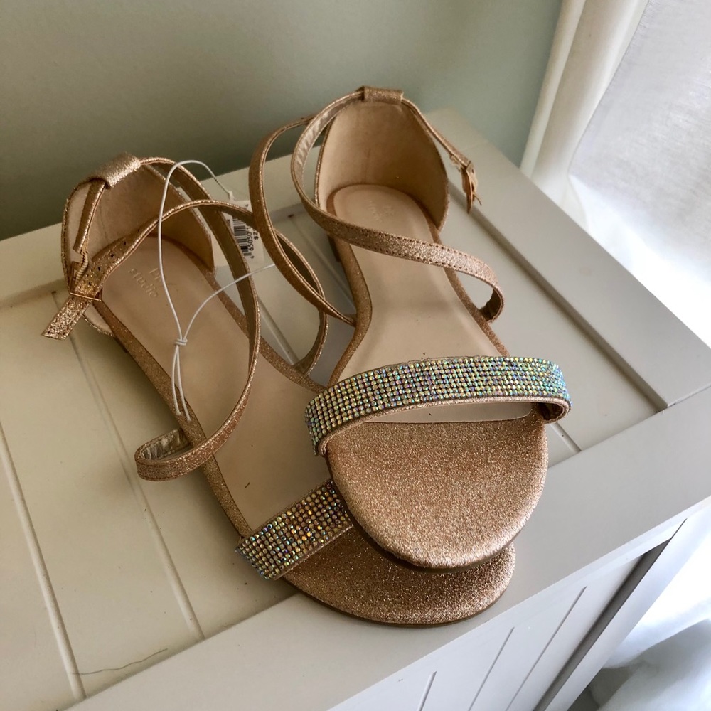 Dress sandals